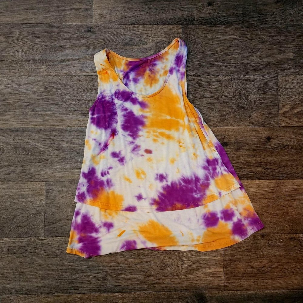 Latched Mama Sunset Tie Dye Boy Friend Tank Size large